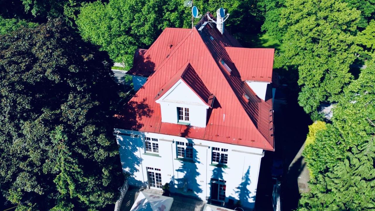 Retro Hotel Villa Ostrava Eksteriør billede
