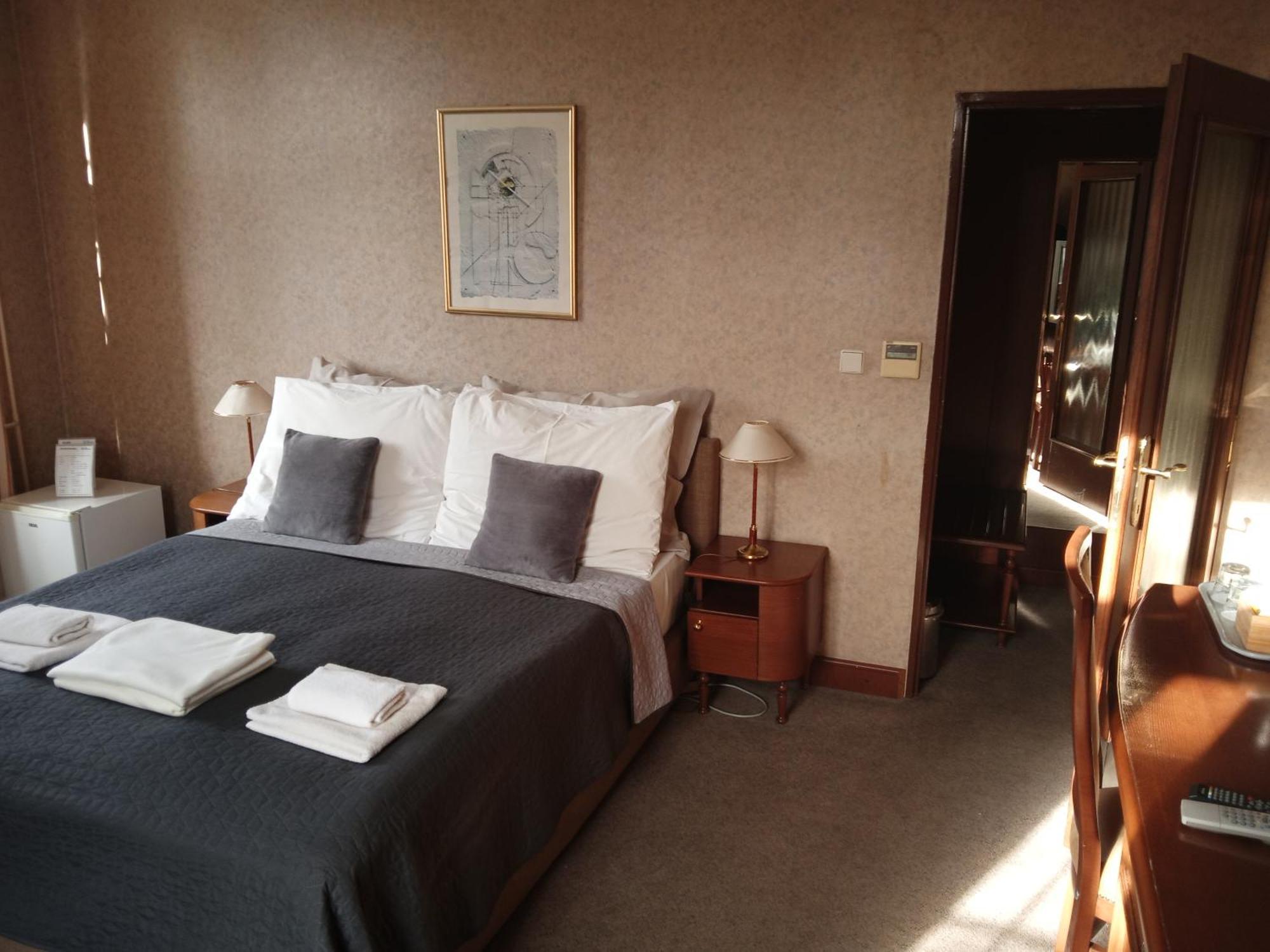 Retro Hotel Villa Ostrava Eksteriør billede