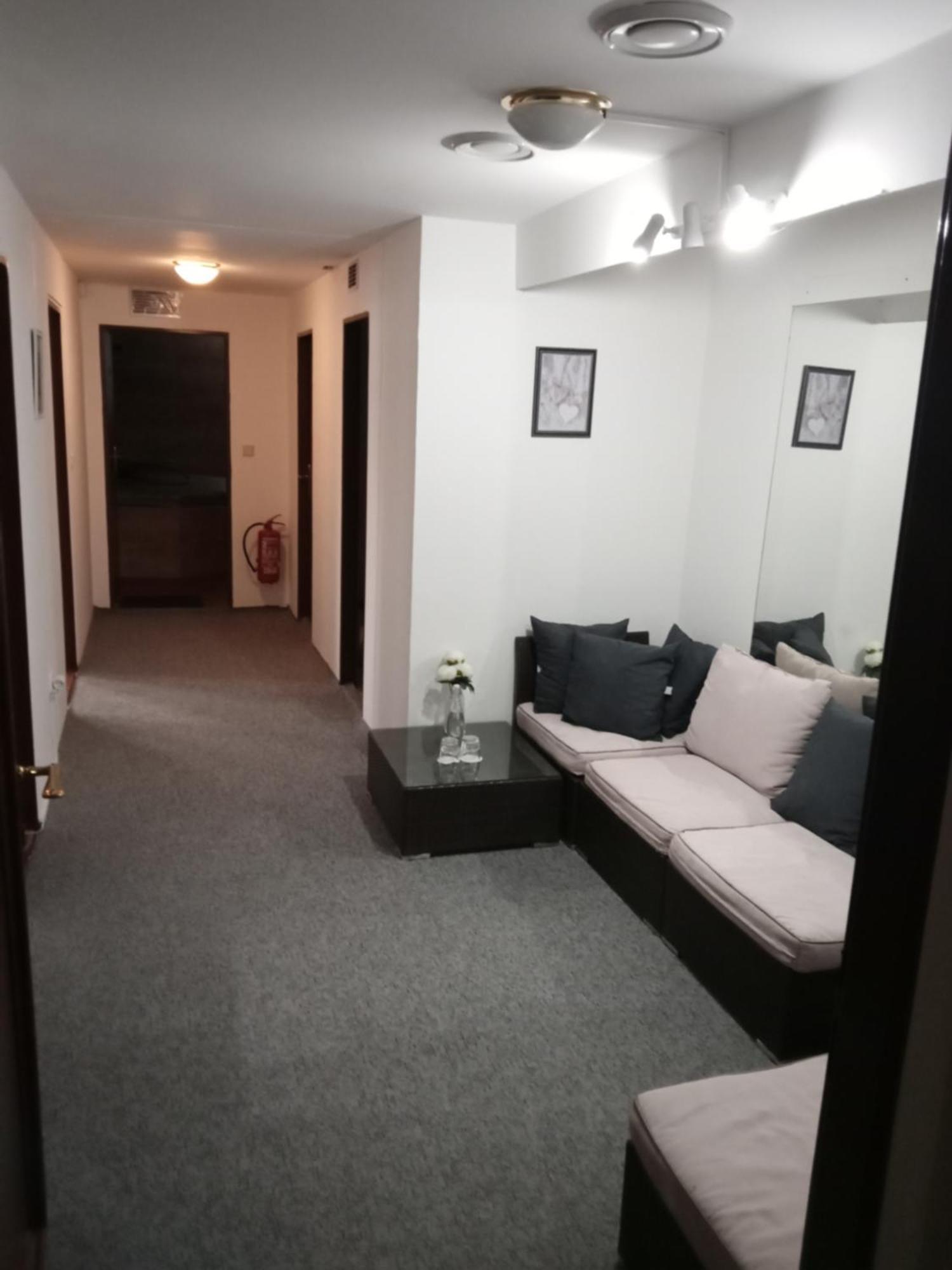 Retro Hotel Villa Ostrava Eksteriør billede