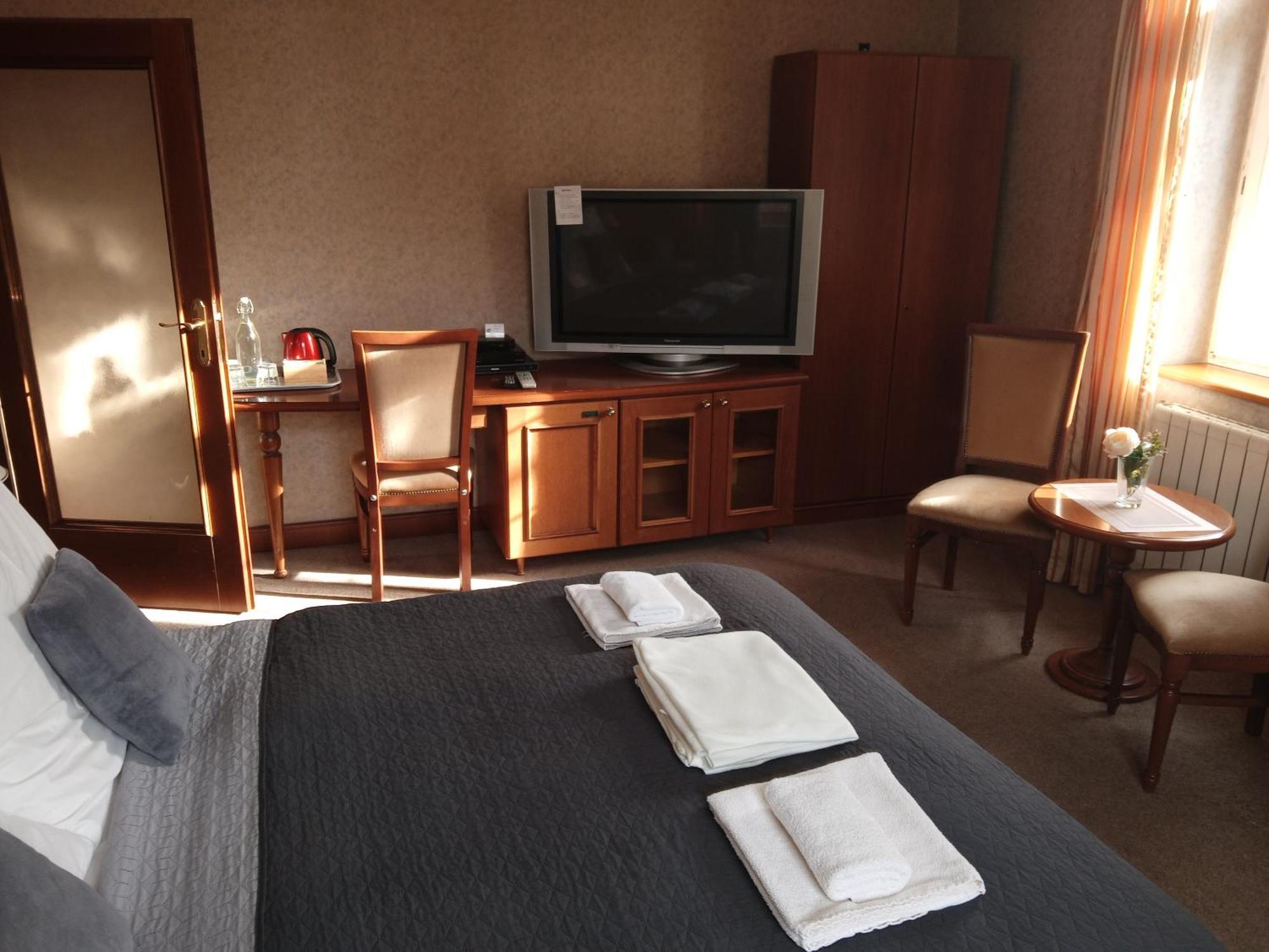 Retro Hotel Villa Ostrava Eksteriør billede