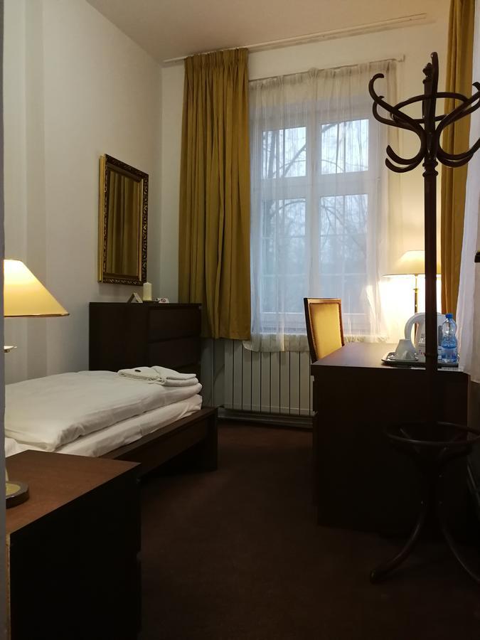 Retro Hotel Villa Ostrava Eksteriør billede